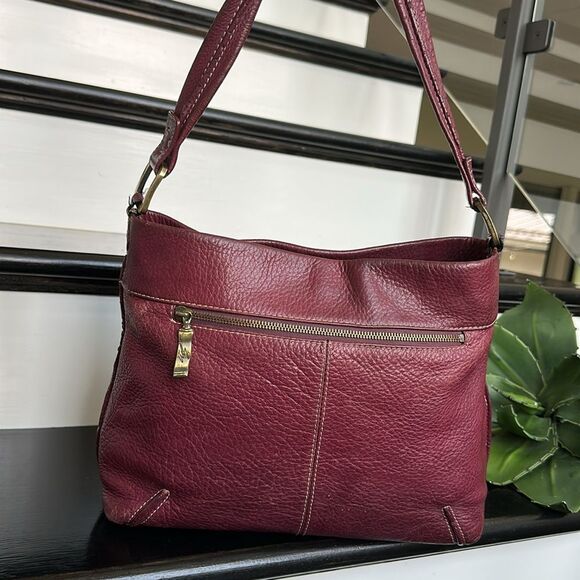 Stone Mountain Genuine Leather Shoulder Bag Purse Burgundy Pebbled Brass Zip - Picture 1 of 13